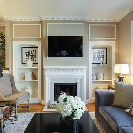 The Lafayette Villa